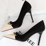 Women's Two Toned Buckle Toe Pumps - Black/Beige - 9.5cm Heels - 40 B - PU Leather - image 2