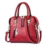 Handbags Women's Crocodile Pattern Tote - Alligator Pattern - Red - Small - PU Leather - image 3